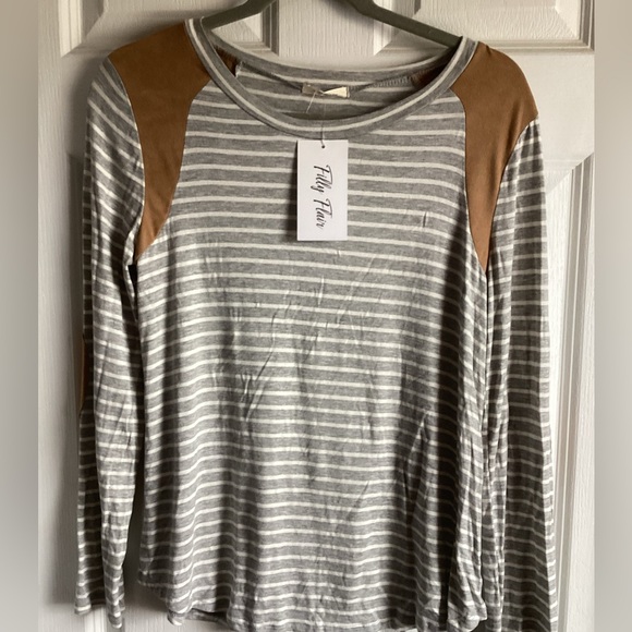 12 Pm By Mon Ami Tops - Gray and Tan Striped Long Sleeve Top nwt